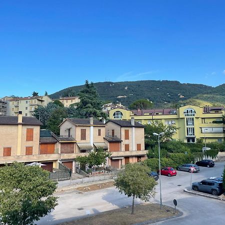 Apartamento Ducato Spoleto Exterior foto